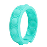 Light-sensitive color changing bracelet