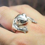 2021 new frog ring