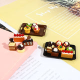 Dollhouse kitchen accessories
