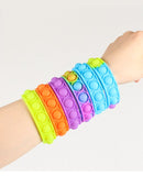 Vent and press bubble wristband