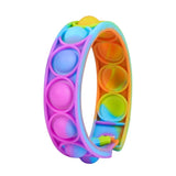 Light-sensitive color changing bracelet